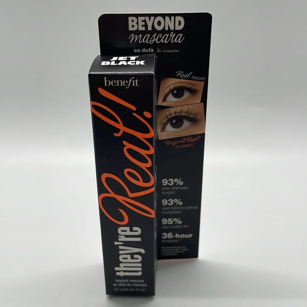 Benefit They're Real! Lengthening Mascara
Beyond mascara - Picture 2 of 6